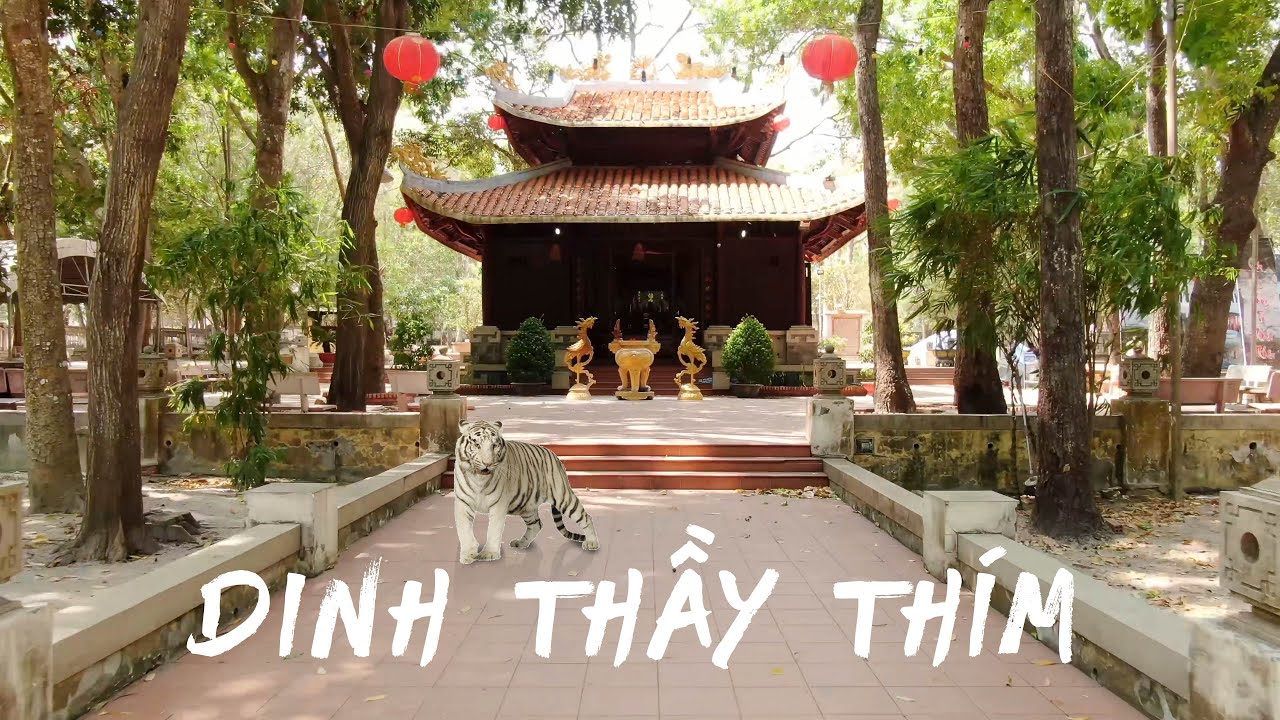 Dinh thầy thím nằm ở đâu? Đến đây bạn có thể mua và tham quan gì?