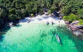 Hòn Tranh Phú Quý - bức tranh nên thơ giữa biển khơi