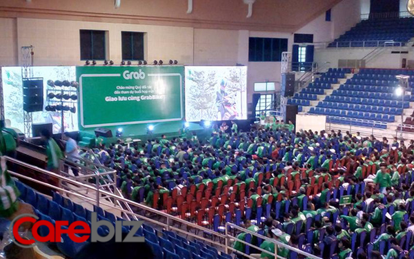 Sinh viên chạy grab và cái giá của sự lựa chọn