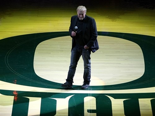 Hành trình 51 năm của nhà đồng sáng lập Nike - Phil Knight