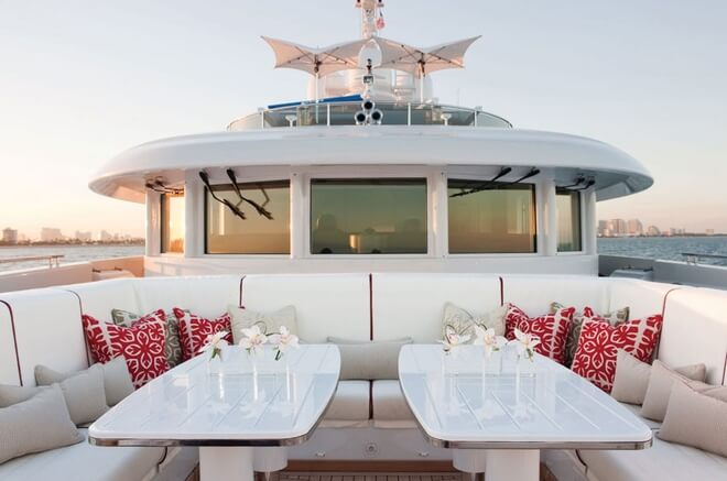 Siêu  du thuyền 5 sao hạng siêu sang