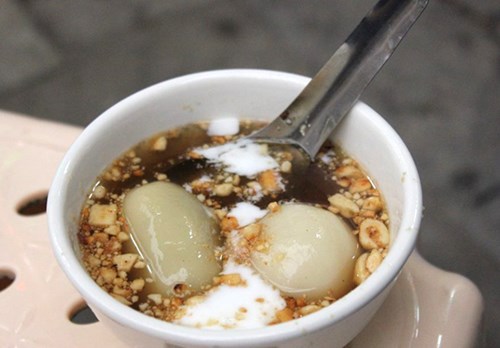 Những quán chè nóng cho đợt lạnh nhất của mùa đông Hà Nội