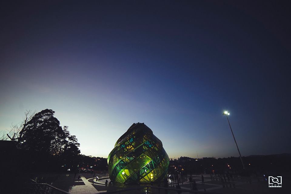 Ngỡ ngàng vẻ đẹp thơ mộng của Đà Lạt về đêm