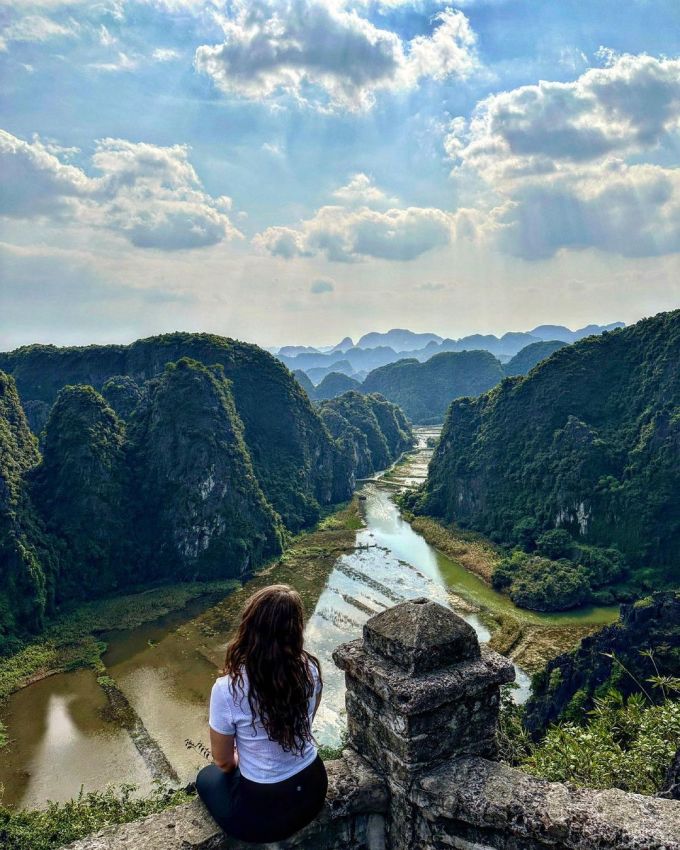 Ninh Bình cách Hà Nội không xa, thích hợp cho kỳ nghỉ ngắn ngày. Ảnh: emilyrosewanders