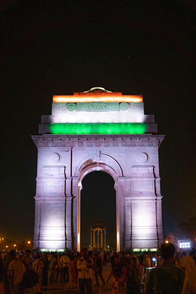 India Gate vào ban đêm.