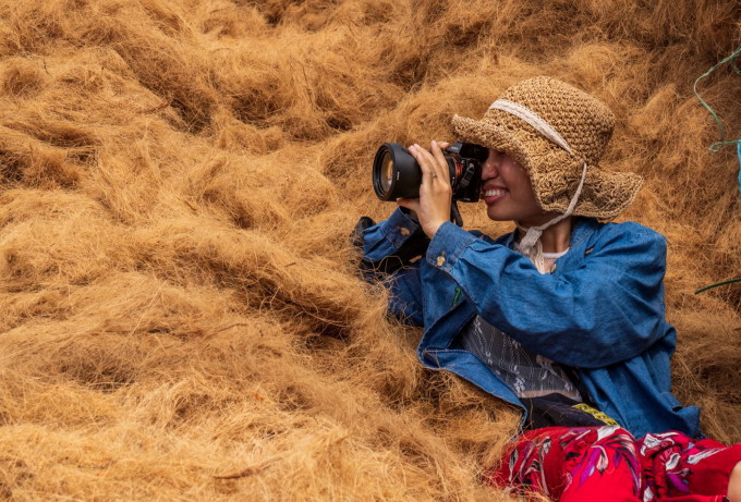 Thu Trang trải nghiệm chợ dừa ở Bến Tre hồi đầu tháng 1.