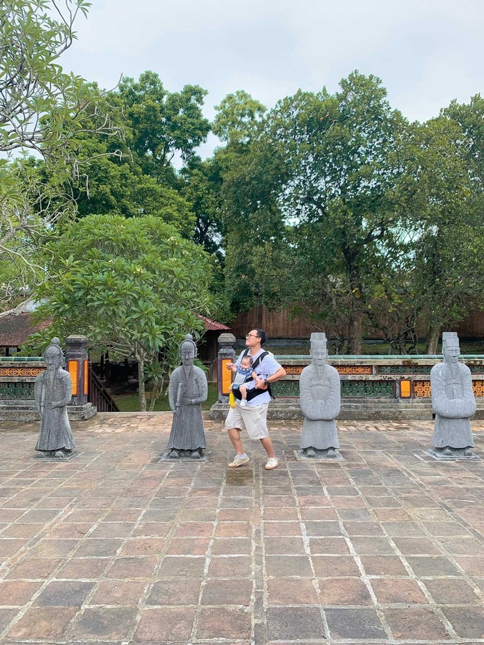 Gia đình trẻ với chuyến du lịch 14 ngày cùng con 4 tháng tuổi: 'Nghĩ là 'hành xác' thì tôi đã không cho con đi'