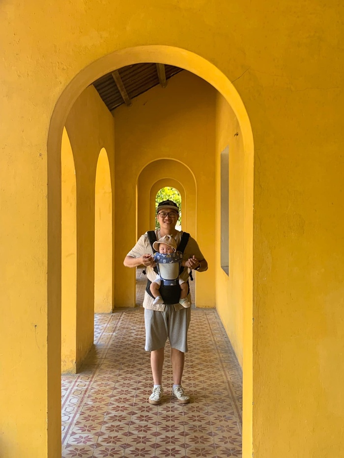 Gia đình trẻ với chuyến du lịch 14 ngày cùng con 4 tháng tuổi: 'Nghĩ là 'hành xác' thì tôi đã không cho con đi'