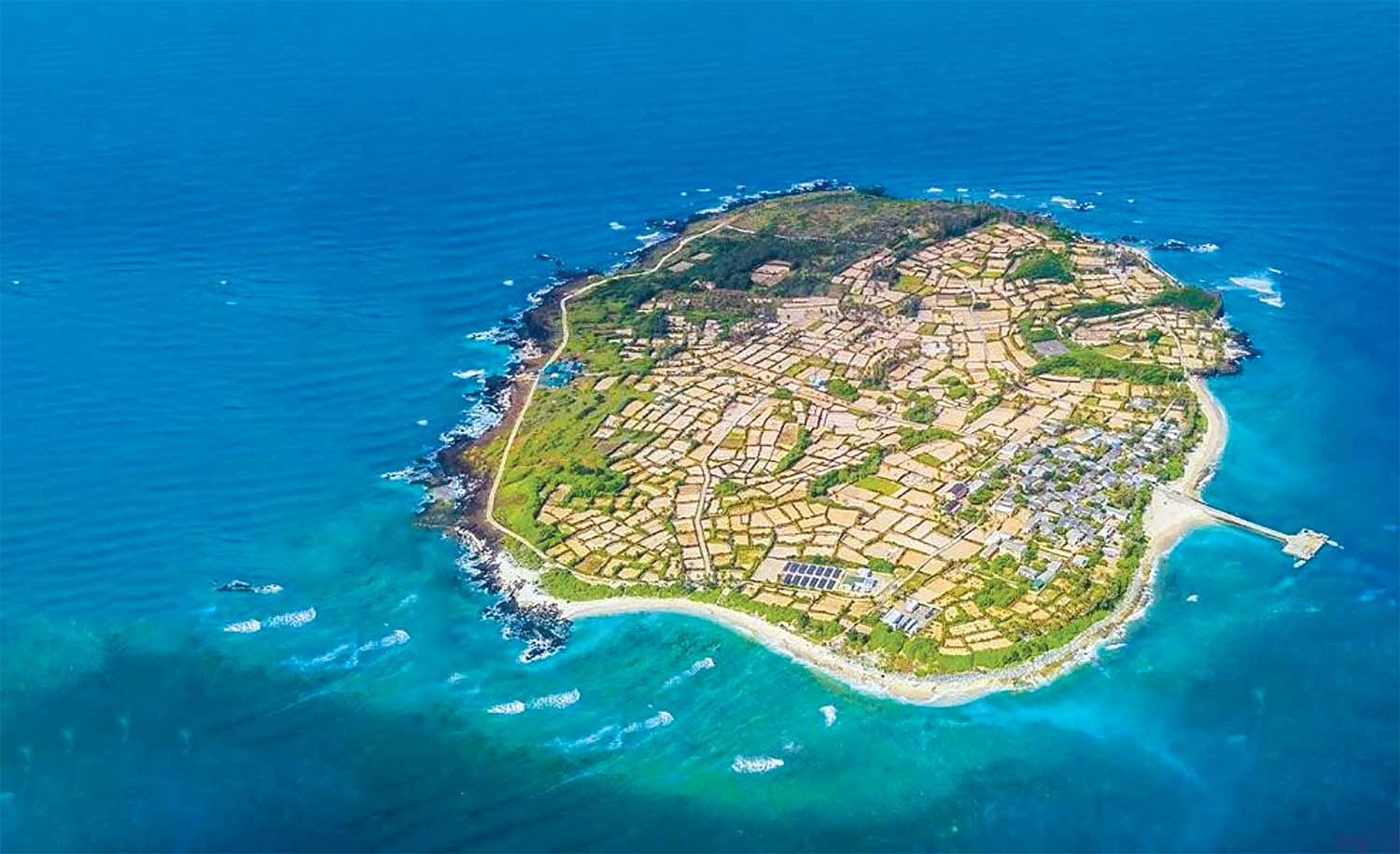 Đảo Lý Sơn - Thiên đường biển xanh xứ Quảng