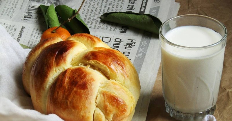 Ăn bánh mì và sữa quá nhiều nam sinh phải chạy thận