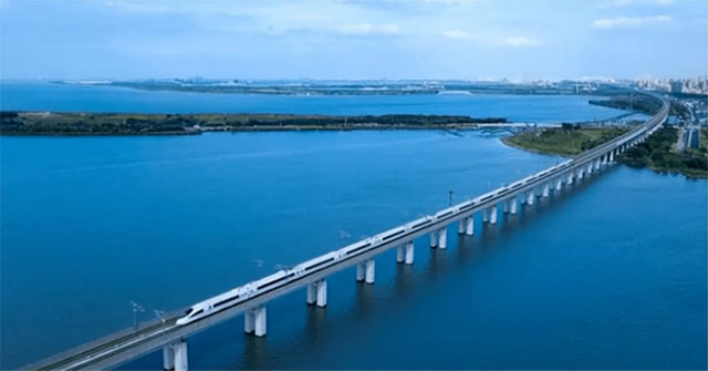 Cây cầu dài nhất thế giới ở Trung Quốc: Dài hơn trăm cây số, tốn trăm nghìn tỷ! - KhoaHoc.tv