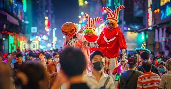 Halloween Châu Á: Điểm Đến Bí Ẩn Và Náo Nhiệt