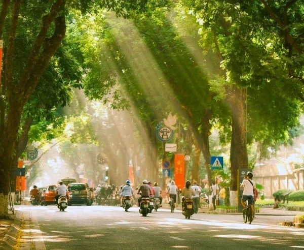 Khám phá ẩm thực Hà Nội mùa thu: Tour food độc đáo