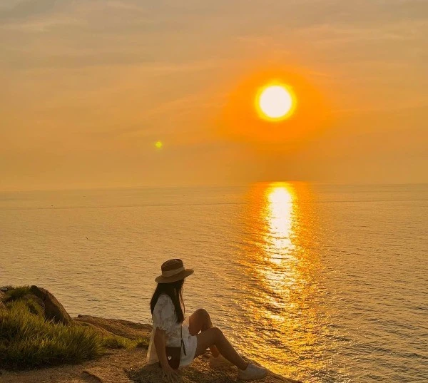 Bãi Môn: Cẩm nang trải nghiệm cho du khách mê khám phá