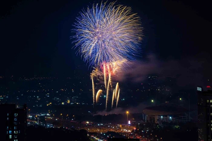 Hà Nội rực sáng pháo hoa mừng Quốc khánh 2/9: Những tọa độ ngắm đẹp nhất