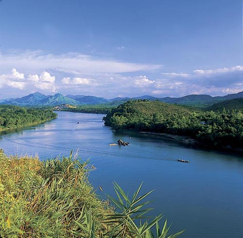 Khám phá đồi Vọng Cảnh ở Huế có gì thú vị để tham quan