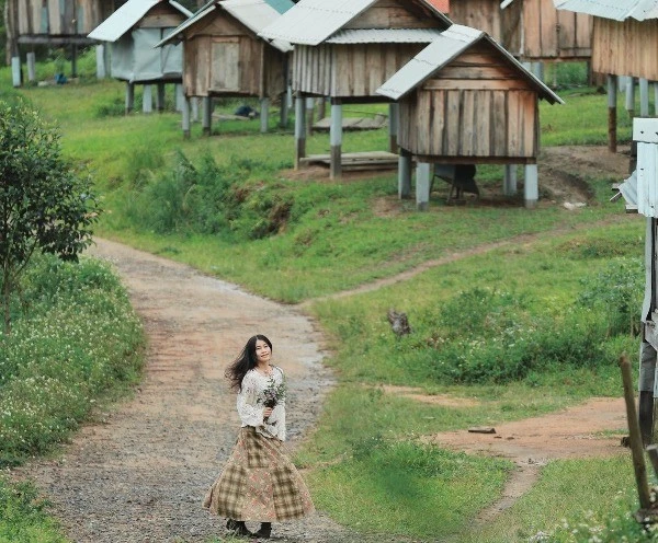 Khám phá kho lúa mini Kon Tu Ma: Trải nghiệm văn hóa Xơ Đăng độc đáo Măng Đen