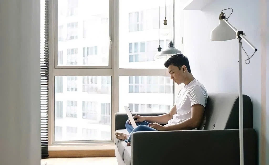 Sống Tối Giản: Bí Quyết Sống Sâu Và Hạnh Phúc Cho Người Trẻ