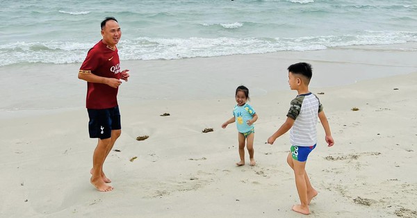 Rời khói bụi thành phố cùng áp lực KPI, vợ chồng 9x quyết định đưa các con về quê sinh sống