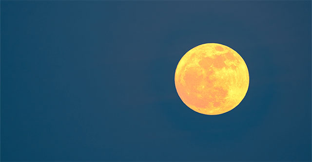 Siêu Trăng Xanh lớn nhất và sáng nhất trên bầu trời Sài Gòn