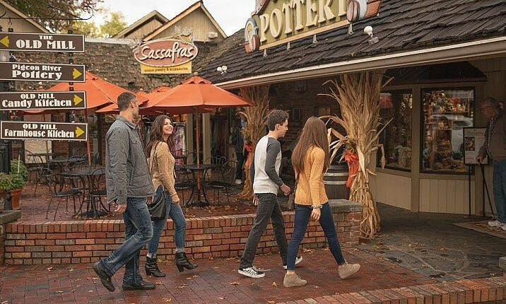 Tham quan thị trấn hơn 200 năm tuổi đậm chất Mỹ