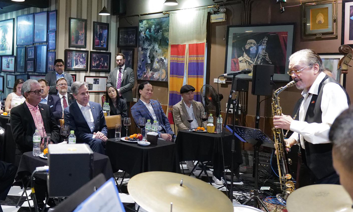 Tìm hiểu quán cơm và CLB nhạc jazz nơi Ngoại trưởng Mỹ ghé thăm