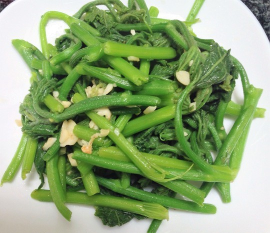 Top 2 loại rau dân dã giúp giải độc lợi tiêu hóa