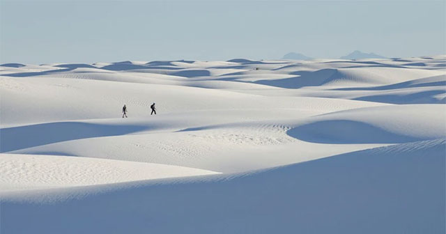 White Sands với vẻ đẹp độc đáo của vùng sa mạc trắng như tuyết