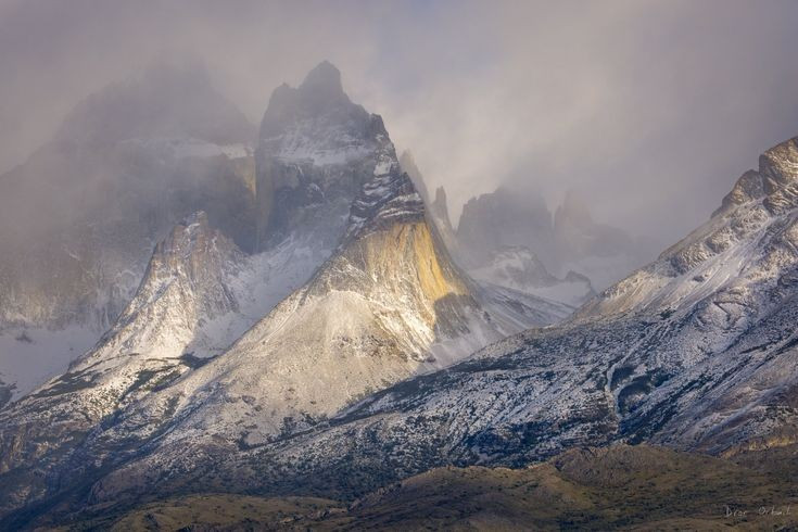 Gắn liền với huyền thoại về người khổng lồ