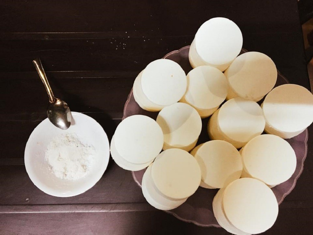 Yaourt muối - món ăn vặt độc đáo ở Đà Nẵng