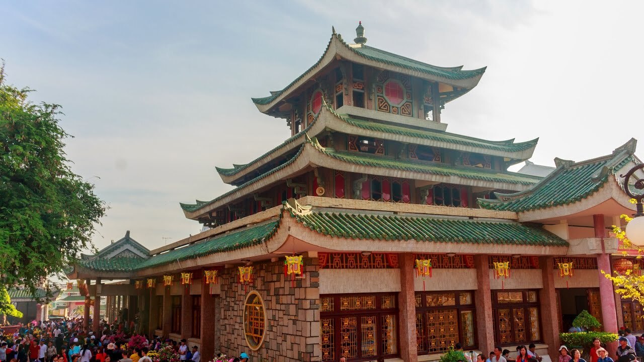 Miếu Bà Chúa Xứ Núi Sam Châu Đốc, điểm đến tâm linh trứ danh Nam Bộ 4