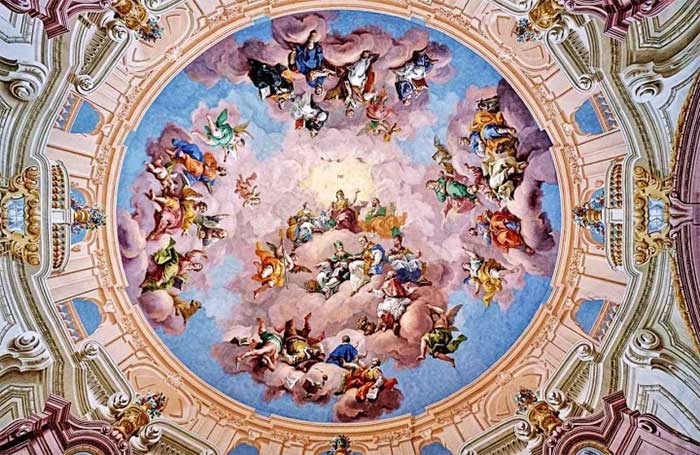 Trần nhà được vẽ tỉ mỉ bởi họa sĩ Bartolomeo Altamonte.