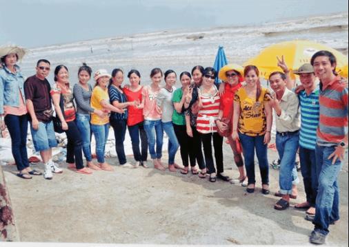 Lập team vui chơi tại biển Ngọc Thạnh Phú